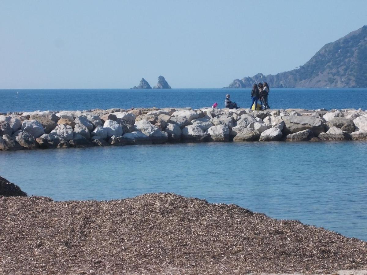 T2 Climatise A 500M De La Plage Sur La Presqu'Ile De Saint Mandrier Sur Mer 외부 사진